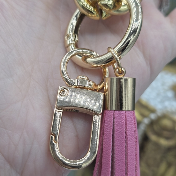 PINK Chunky Chain Fun Wristlet Key Ring Keychain Phone Holder NEW - Picture 7 of 9